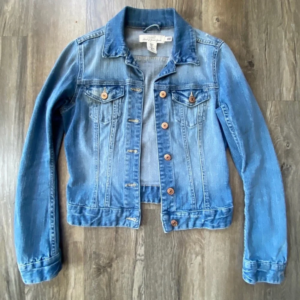 H&M Distressed Jean Jacket - Picture 1 of 8